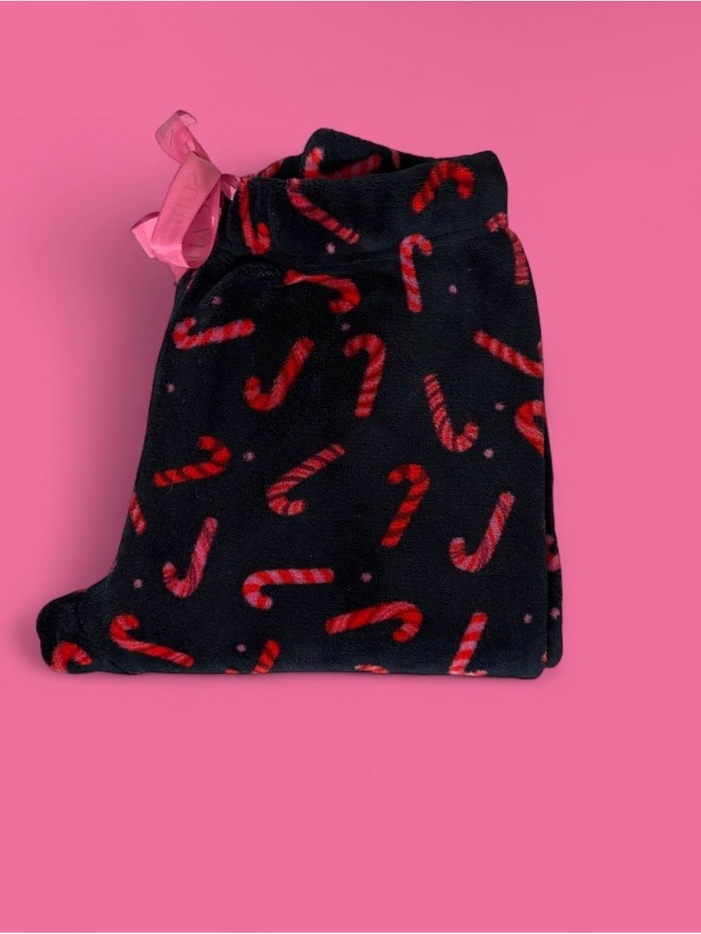 Thalia Sodi candy cane pajama pants Size S but really can fit XS or XXS 🩷❤️